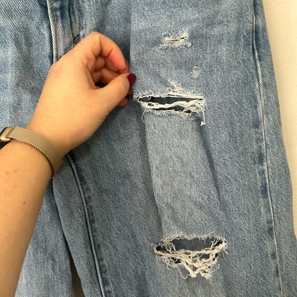 Levis Baggy Dad Women’s Jeans medium blue Wash Size 25 distressed ripped - Picture 6 of 9